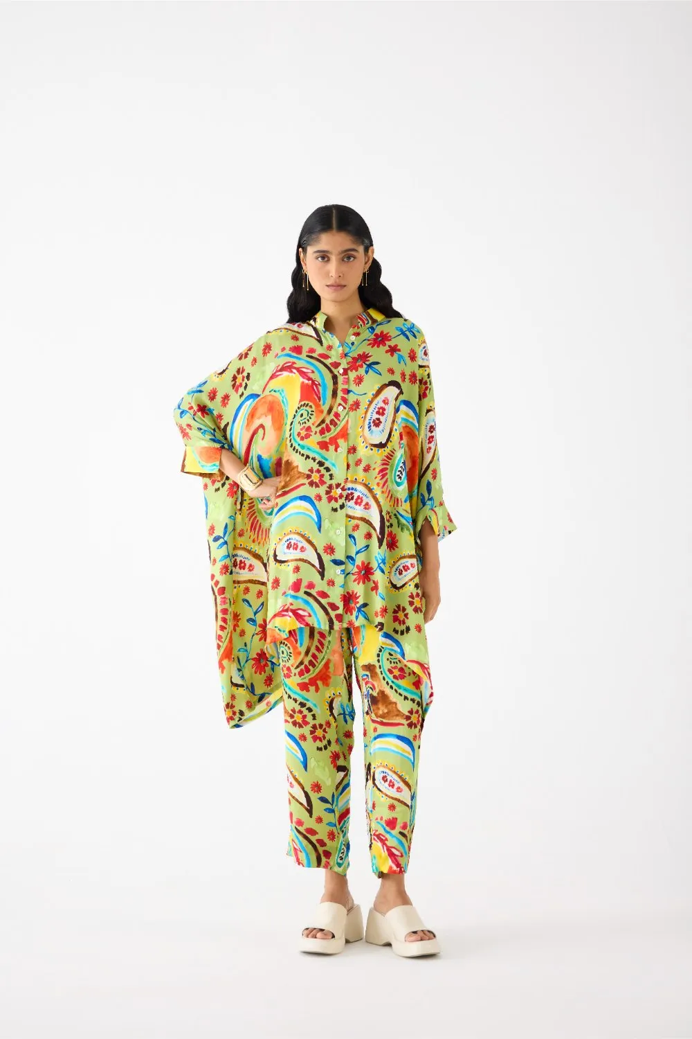 ANTELLA SHORT KIMONO AND PANTS