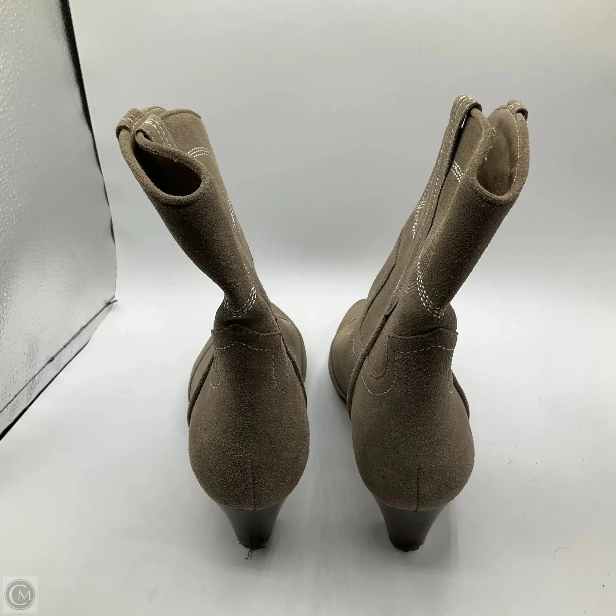 Boots Ankle Heels By Cma In Grey, Size: 10