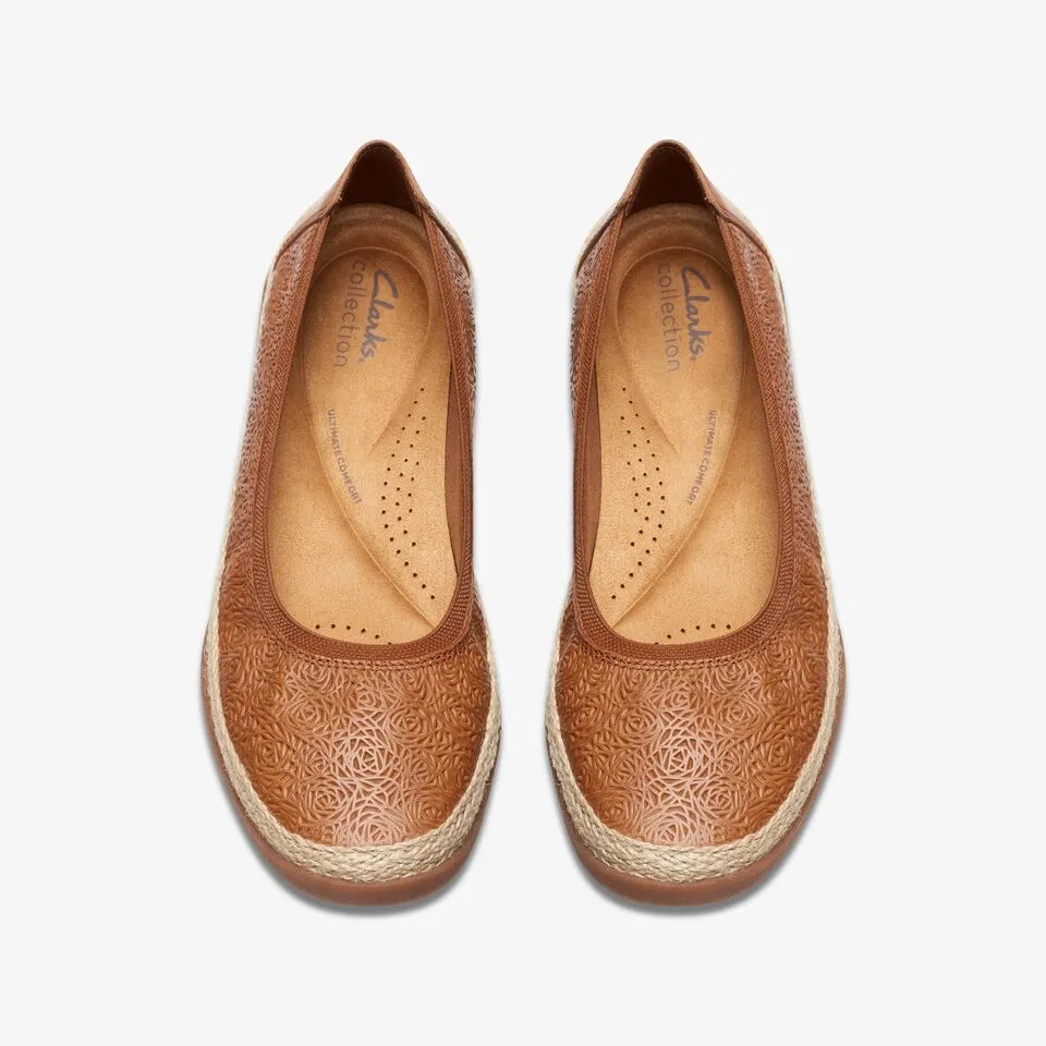 Clarks Women's Elaina Rae Tan Leather