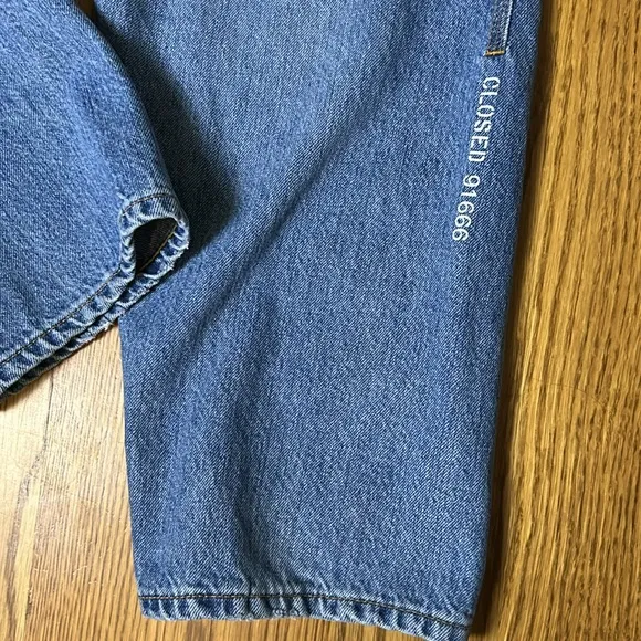 Closed Lexi Ultra High-Rise Relaxed Jeans Sz‎ 29