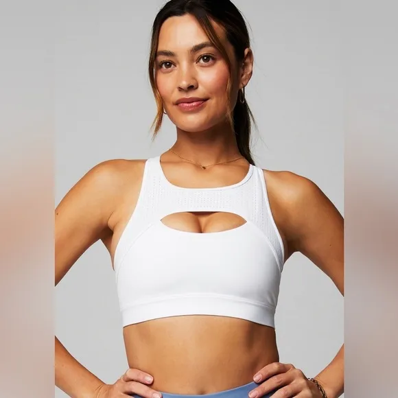 Fabletics Mesh Breathable Medium Impact Sports Bra Classic White Size Medium NWT
