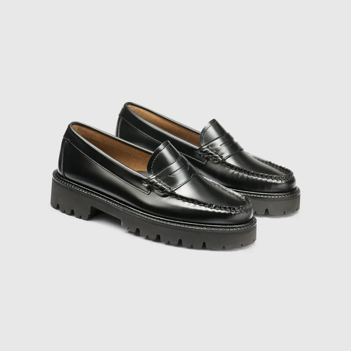 G.H. Bass Whitney Super Lug Loafers - Black