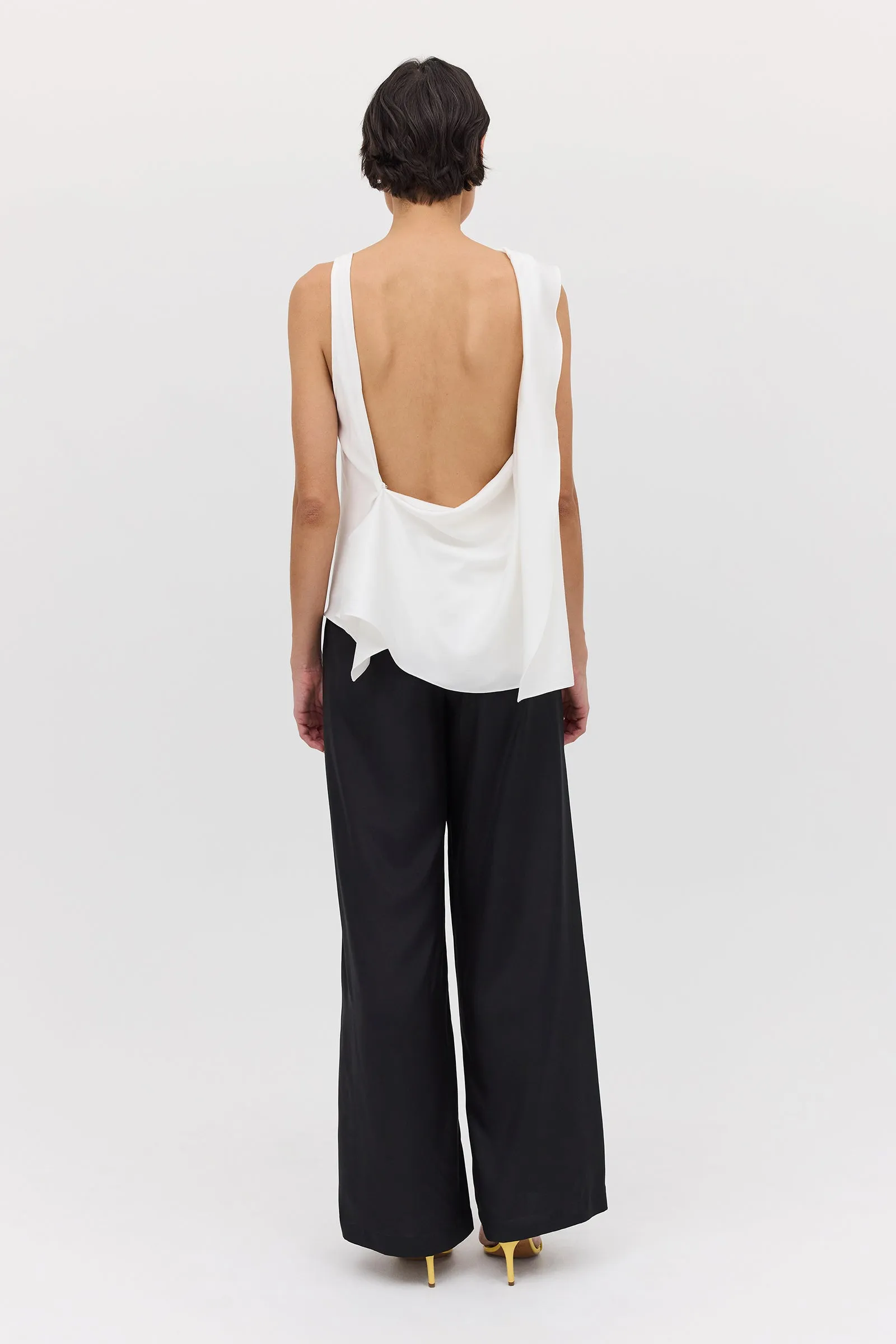 IVORY TEXTURED CREPE RHYTHM TOP