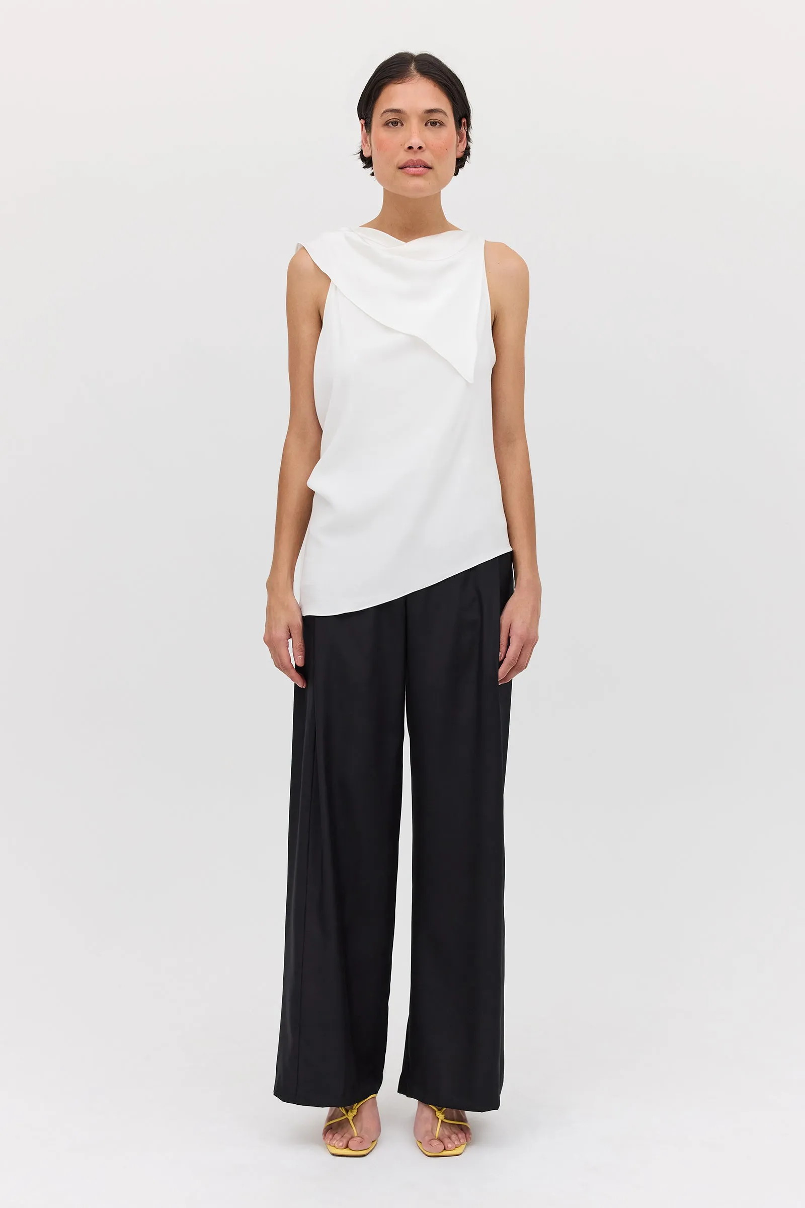 IVORY TEXTURED CREPE RHYTHM TOP