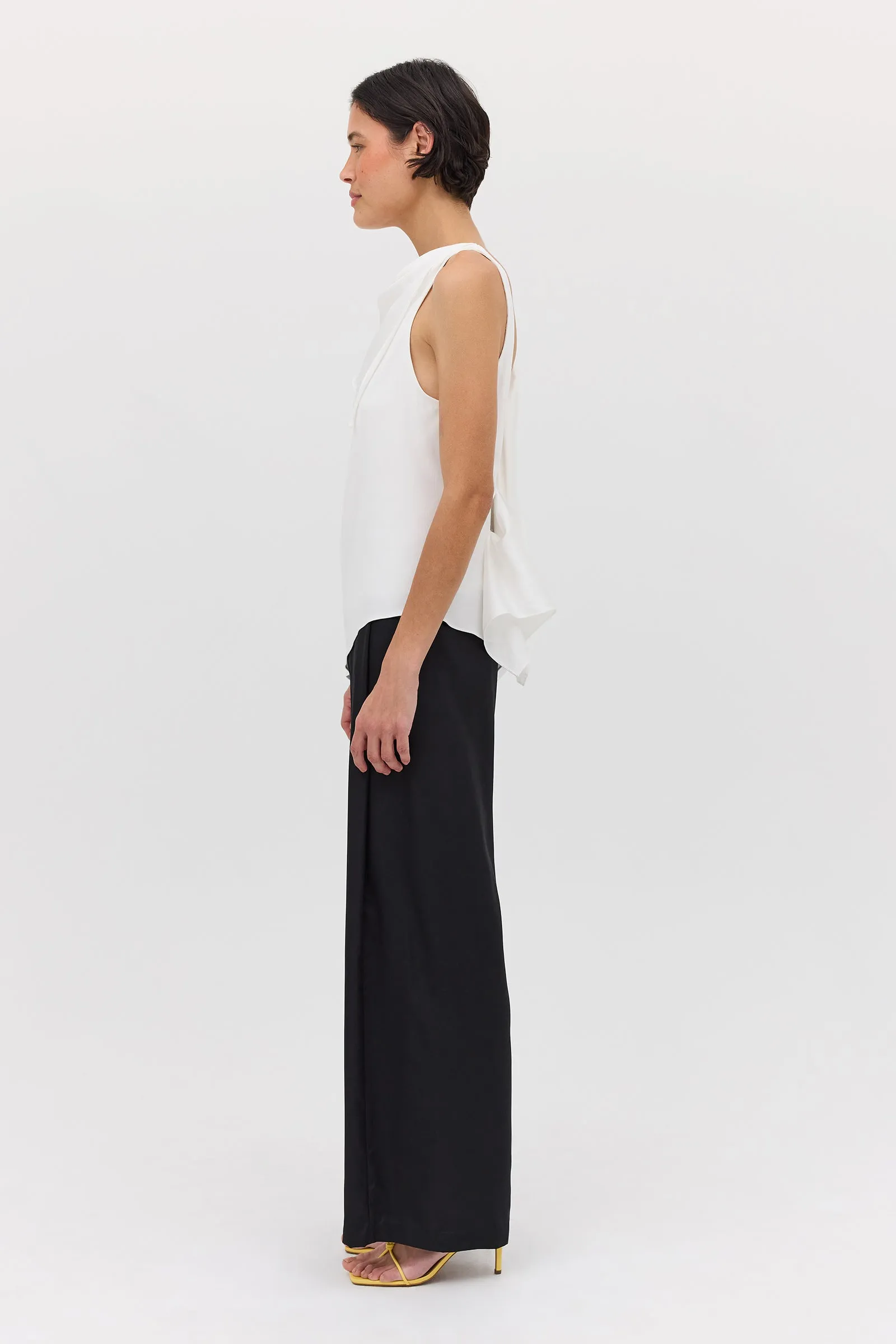 IVORY TEXTURED CREPE RHYTHM TOP