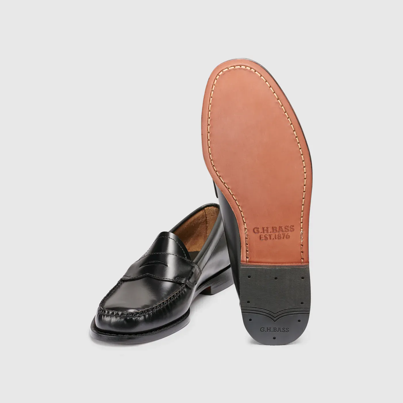 Logan Weejuns Loafer in Black
