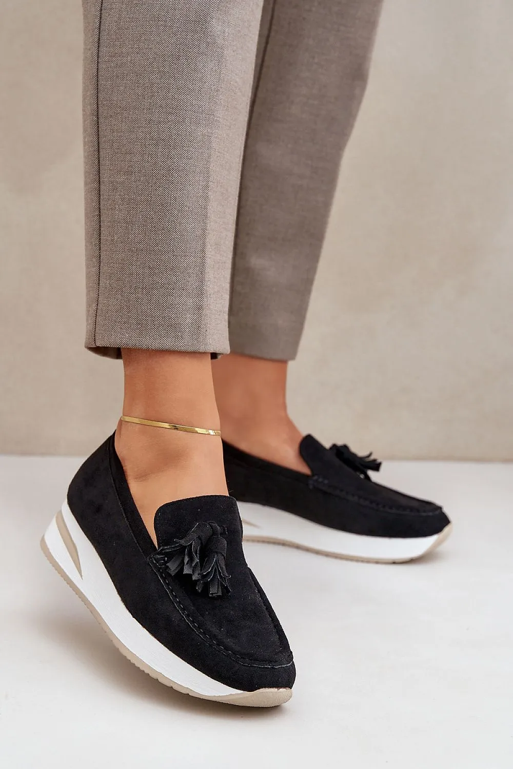 Mocassin Step in style