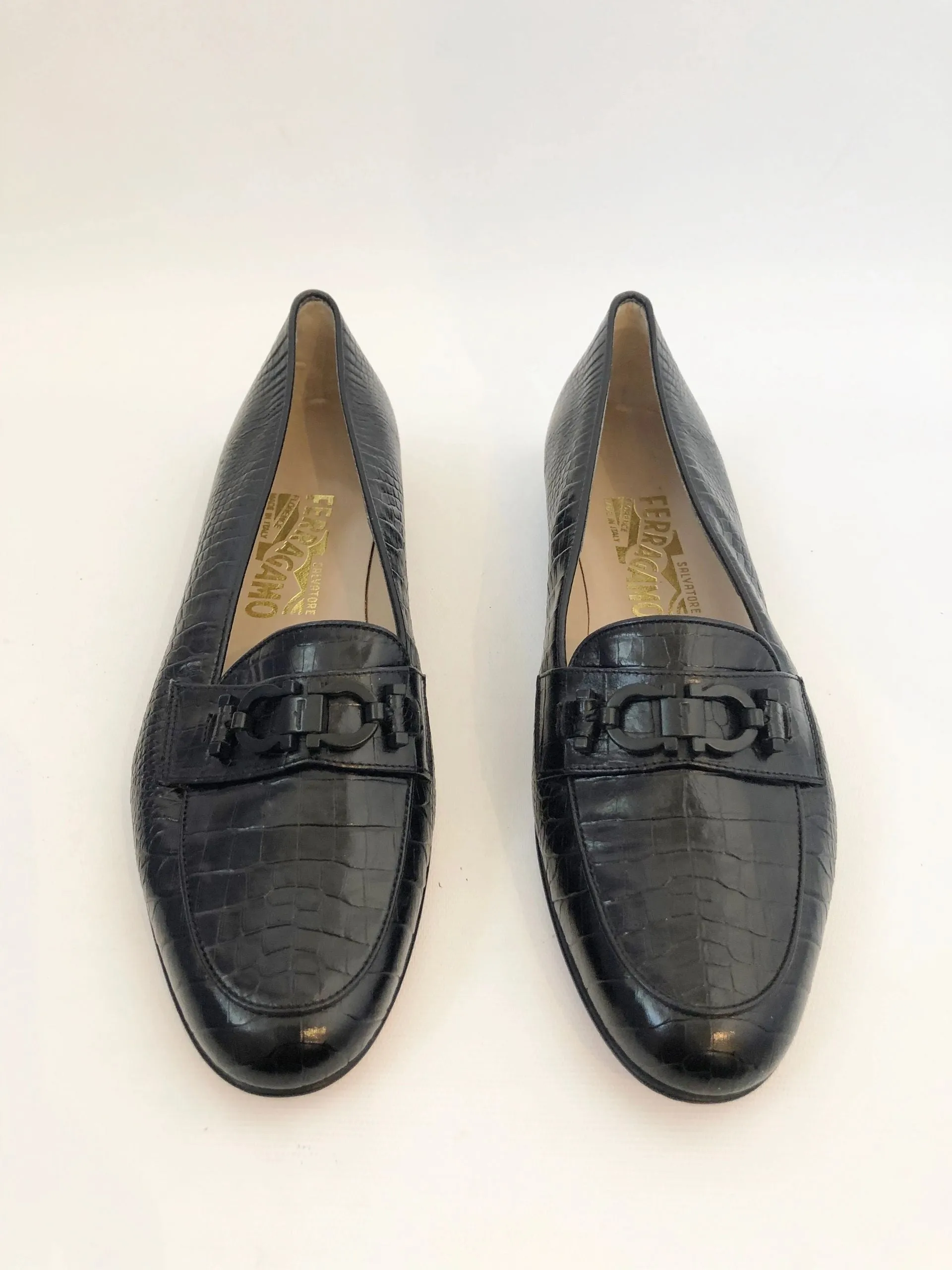 NEW Salvatore Ferragamo Embossed Gancini Loafer Size 8 C