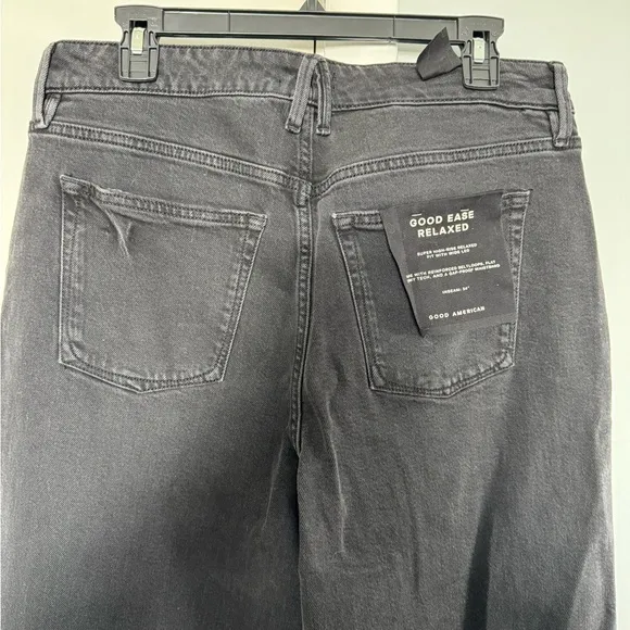NWT Good American black jeans. Size 10/30