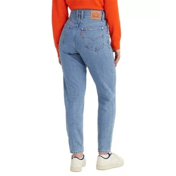 NWT Levi’s Hi-Waist Button Fly Mom Jeans Size 29