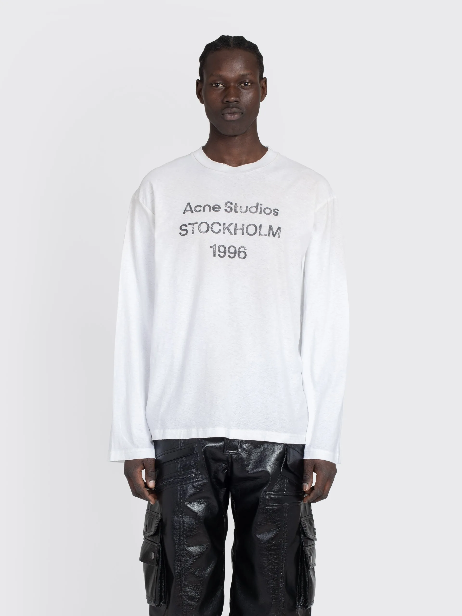 Relaxed Logo Long Sleeve T-Shirt