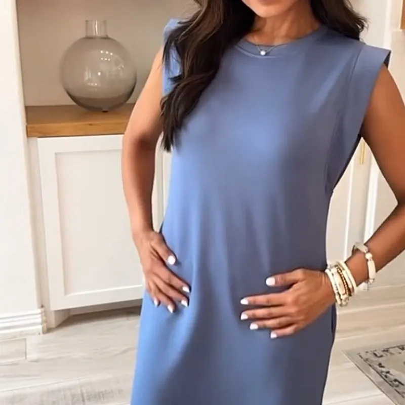 Relaxed Midi Dress