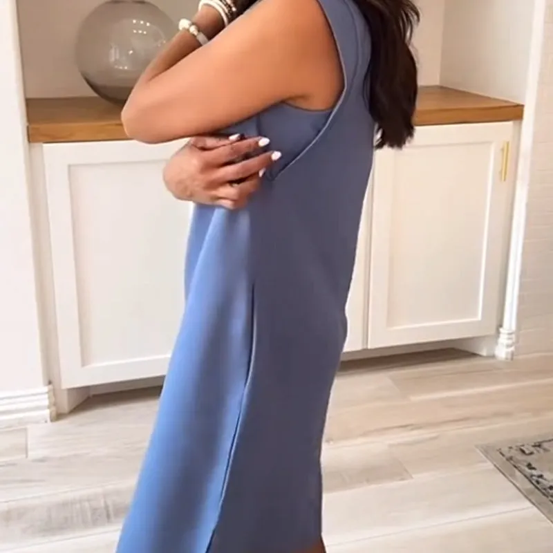 Relaxed Midi Dress