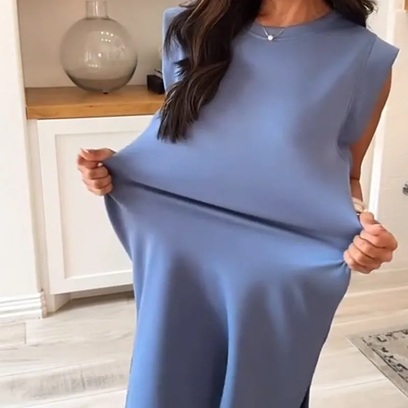 Relaxed Midi Dress