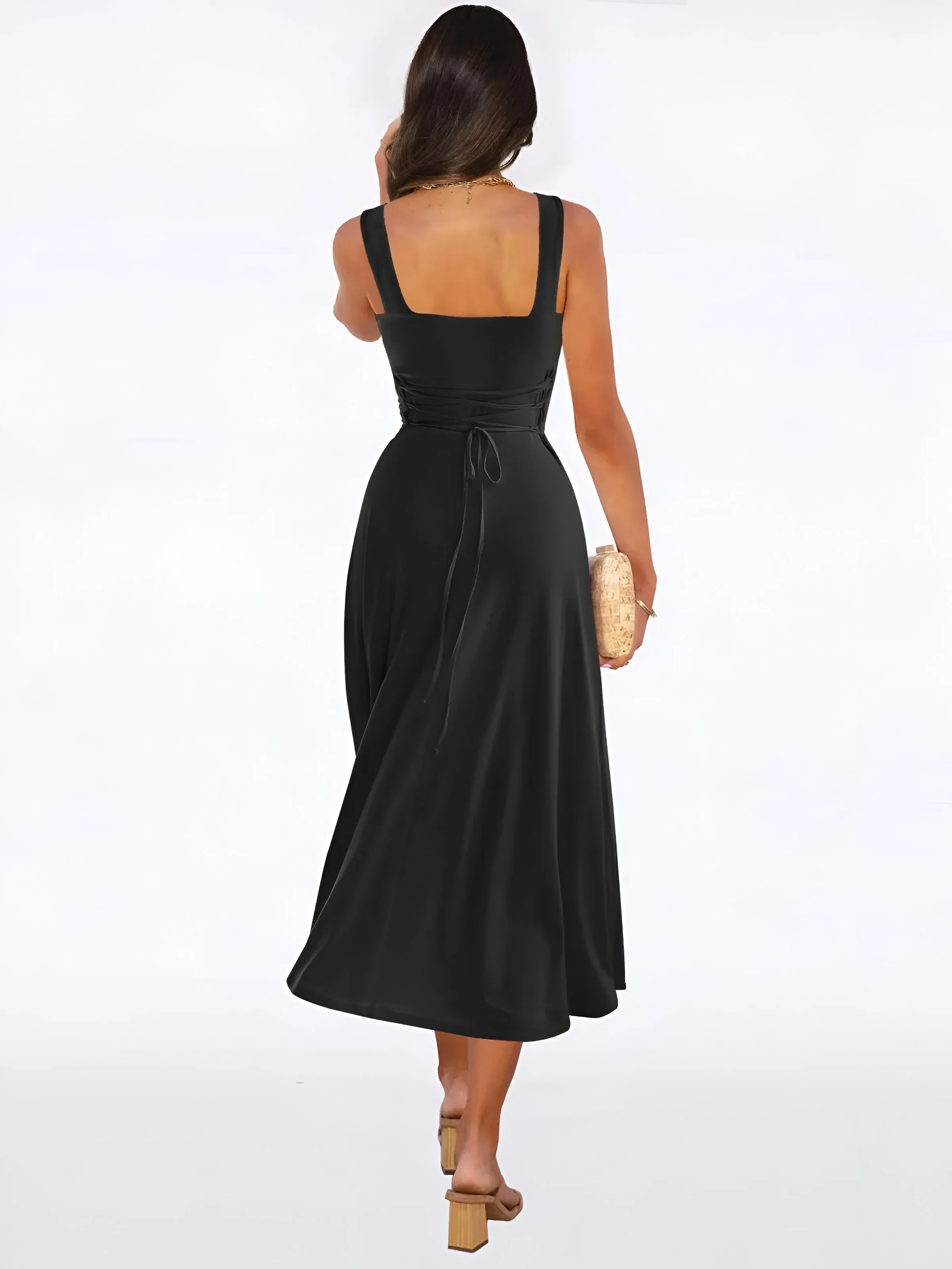 SIGLINDE IN TRENDY MIDI DRESS