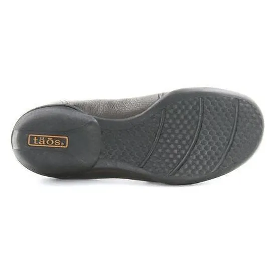 Taos Women's Lilli Slip-On Loafer