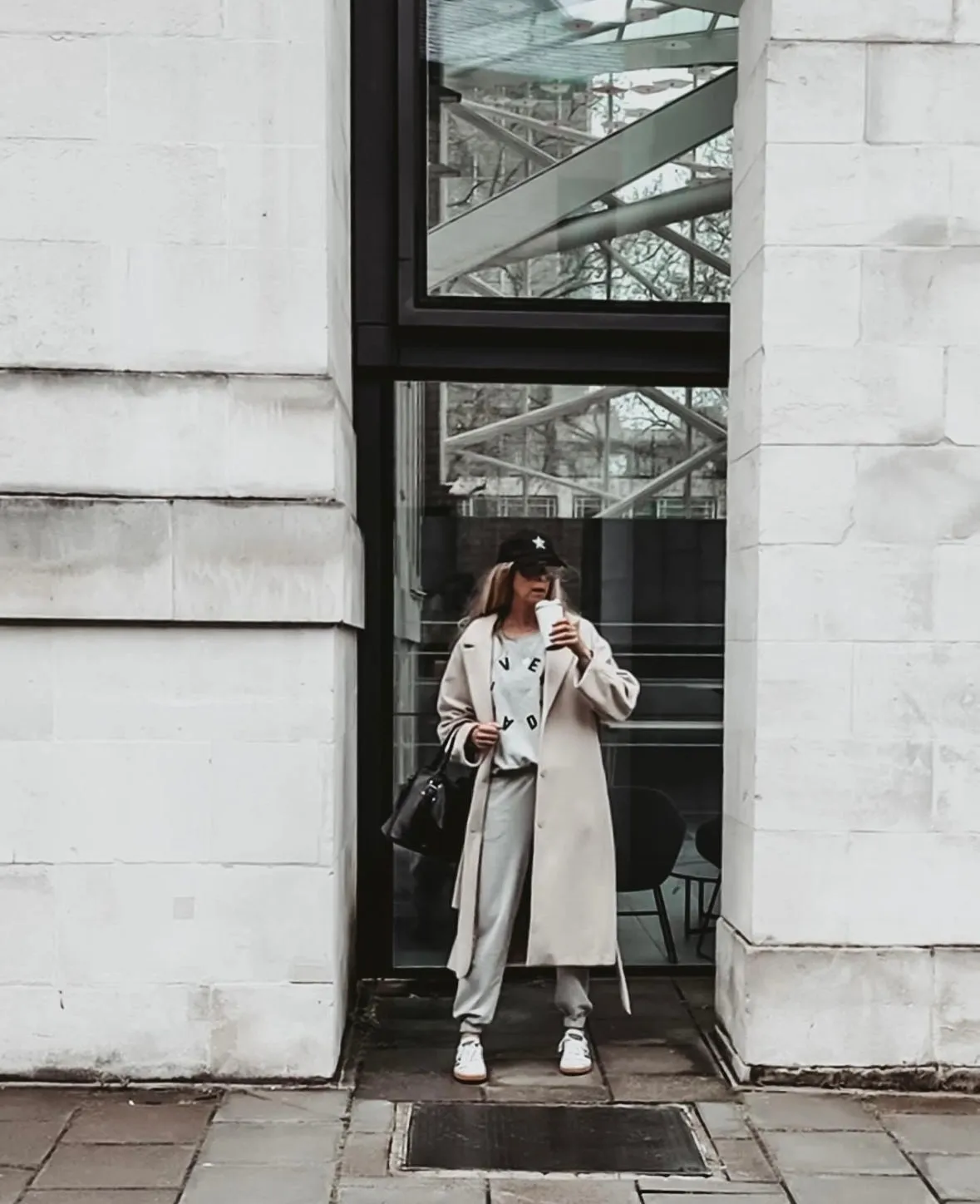 The EVERYDAY GREY sweatshirt *relaxed style*