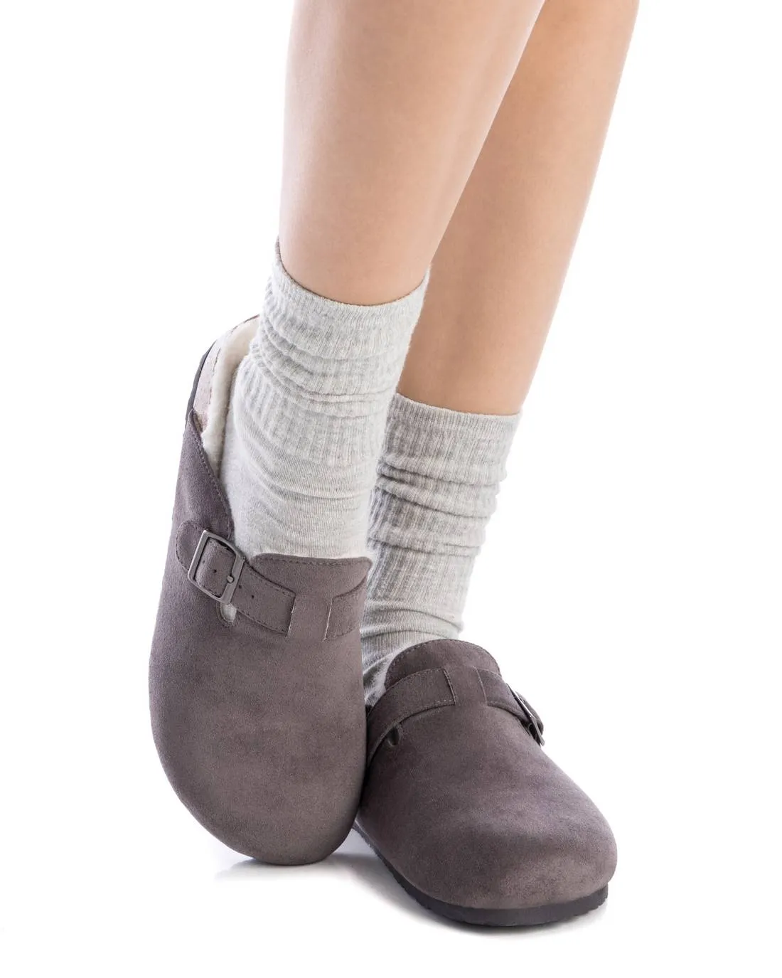 Women's Winter Suede Clogs By XTI 143240